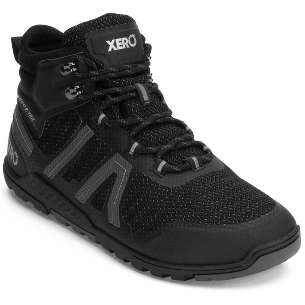 Black Athletic Shoes for Performance